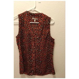 Ladies  Blouse by Banana Republic. Size 6.